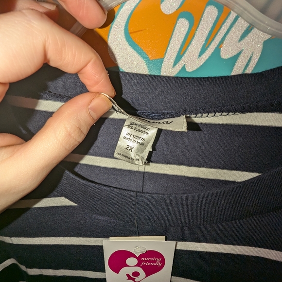 Nwt Oh momma nursing friendly 2x - Picture 3 of 4